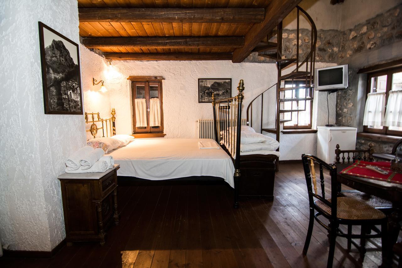 Tithoreans' Traditional Residences Extérieur photo